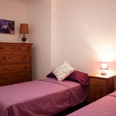 Apartamento En דירה